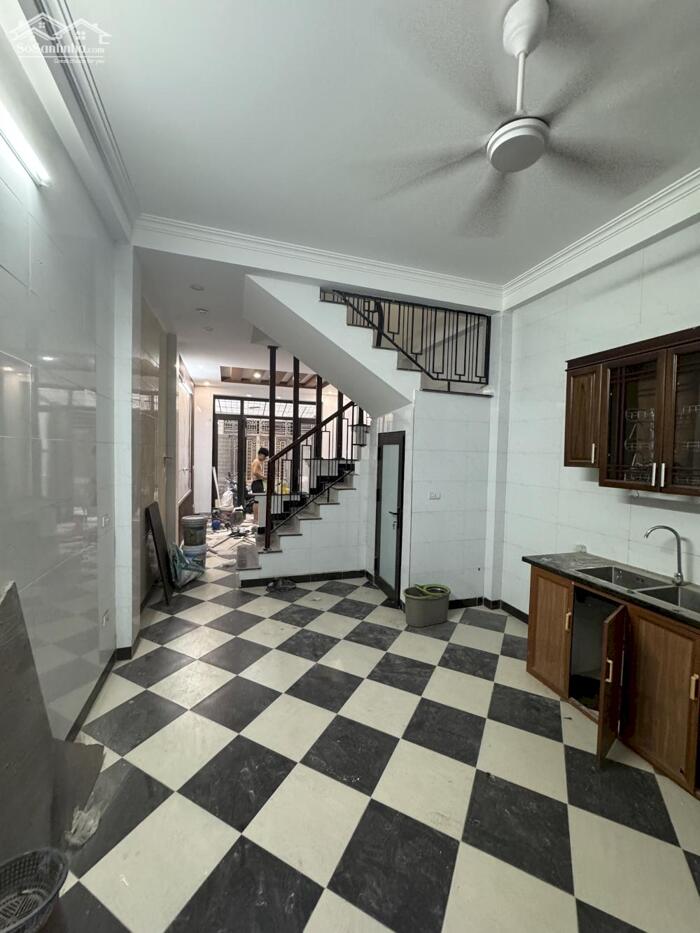 Hình ảnh Bán nhà Nguyễn Đức Cảnh Hoàng Mai – 5PN, gần ô tô, nhà dân xây, giá tốt nhất khu 3