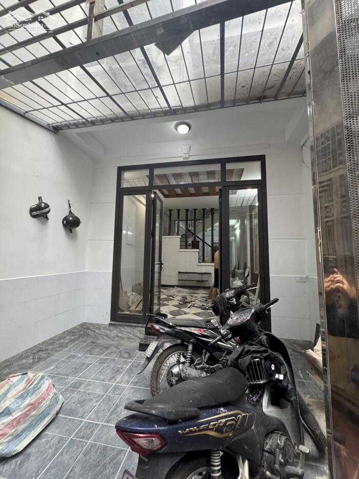 Hình ảnh Bán nhà Nguyễn Đức Cảnh Hoàng Mai – 5PN, gần ô tô, nhà dân xây, giá tốt nhất khu 1