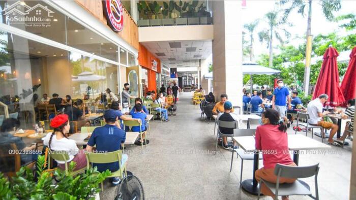 Hình ảnh THỰC TẾ BÊN TRONG CĂN SHOP GIÁ 89 TỶ TẠI KHU HỒ BÁN NGUYỆT PHÚ MỸ HƯNG 1