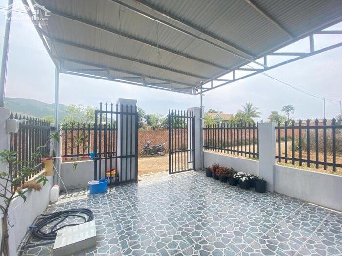 Hình ảnh Bán nhanh nhà ngay gần sân bay Liên Khương, Ven Đà Lạt, phù hợp để an cư 2