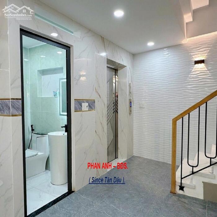 Hình ảnh [ Bán Gấp ] Nhà Mặt Phố Bình Trưng Tây – Đường Ô Tô Thông – Chỉ Có 8 Tỷ. 4