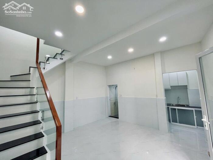 Hình ảnh nhà đẹp ngay sát mặt tiền - gần ngã 6 gò vấp ngang khủng 5.7 x 4.8 – chỉ 3.xxx tỷ 8