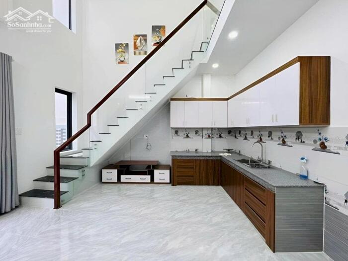 Hình ảnh Giảm 200 triệu bán nhanh trong tuần nhà Dương Đình Cúc 5,5x14,5m giá 880 triệu ngay cầu Bình Điền 6