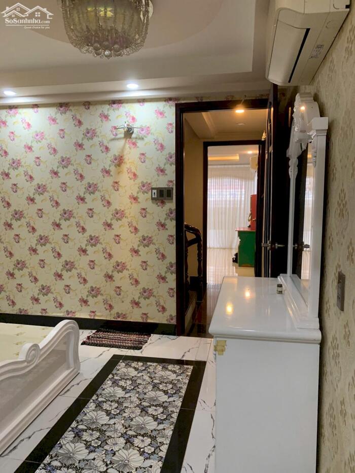 Hình ảnh 10,5 tỷ - BÁN NHÀ 6 TẦNG MẶT TIỀN ĐƯỜNG LÝ HỒNG THANH - TTTM CÁI KHẾ CẦN THƠ 11