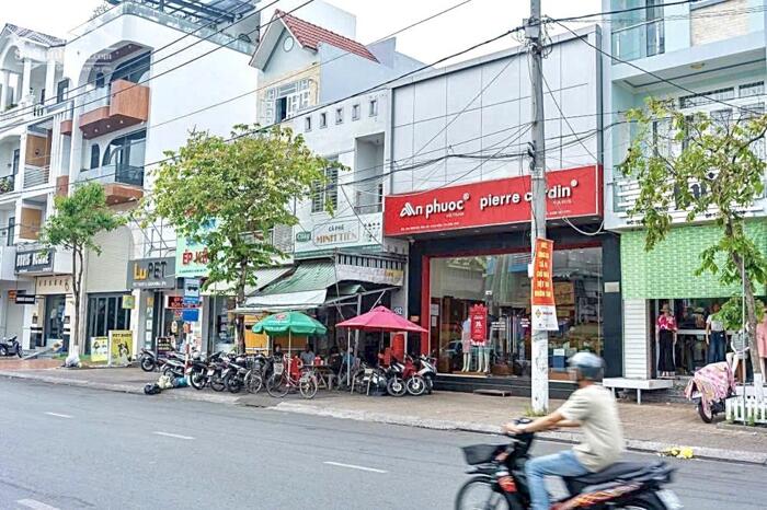 Hình ảnh Nhà Trệt Lửng Mặt tiền Nguyễn Văn Cừ, P.Cái Khế, Cần Thơ 0