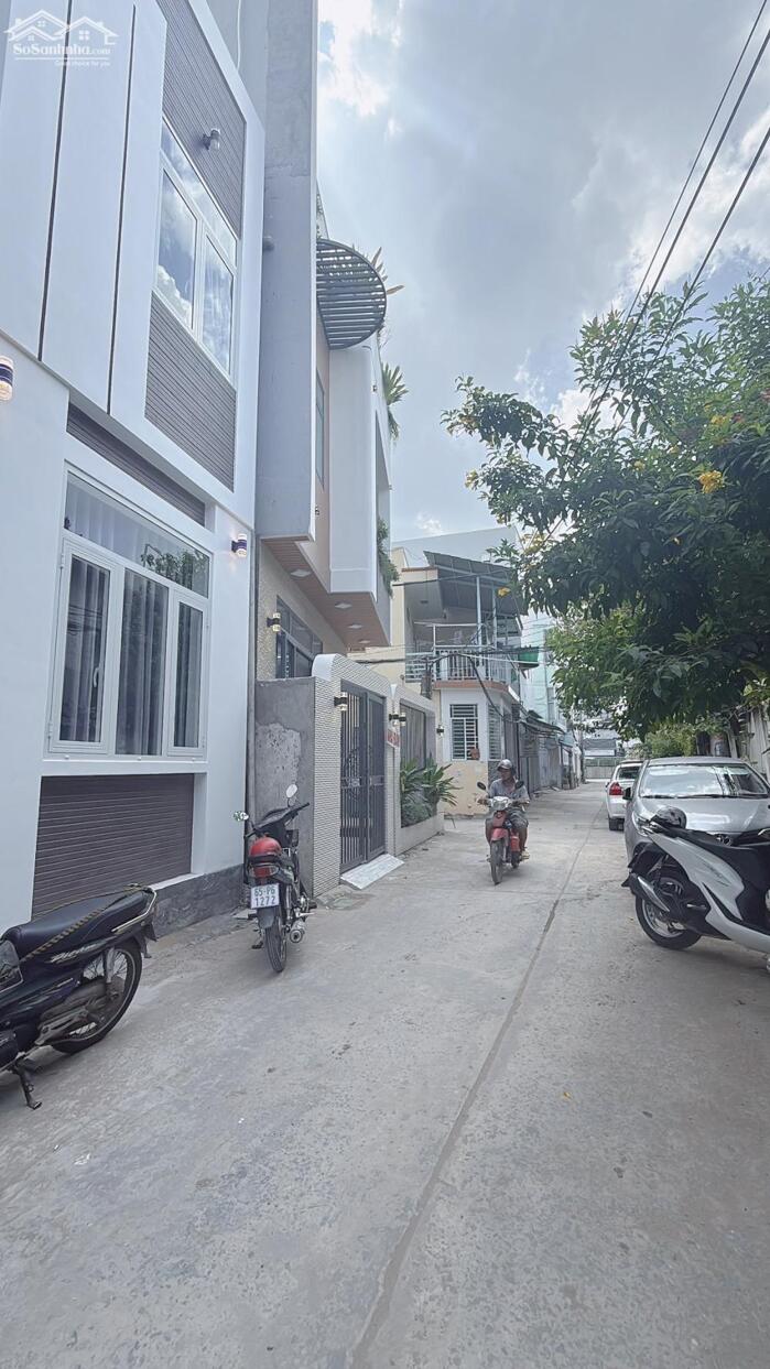 Hình ảnh Bán nhà lầu hoàn công gần chợ an lạc bến ninh kiều 1