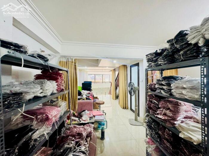 Hình ảnh [LÔ GÓC - Ô TÔ TRÁNH- KINH DOANH] Phố Hào Nam (Tôn Đức Thắng) 46m/4 Tầng/ MT 3.7m 16.2 Tỷ, mới đẹp - LH 0987881444 9