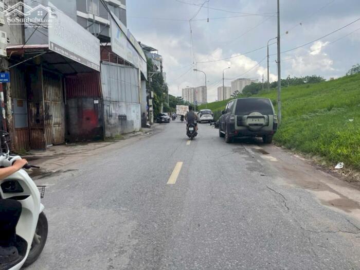 Hình ảnh Bán 270m đất mặt đê Bát Khối đoạn đường rộng, dốc Thạch Bàn có thể làm spa, gara ô tô, trụ sở công ty, văn phòng tuyệt đẹp 3