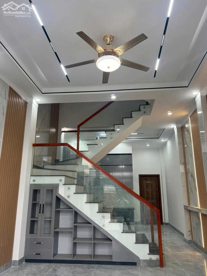 Hình ảnh Nhà 1Lầu 1Trệt Tân Vạn Đường ô Tô, Thổ Cư, Hỗ Trợ Vay Ngân Hàng 0