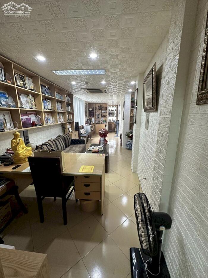 Hình ảnh Bán Nhà Mặt Phố Hoàn Kiếm 61m2-7T Th/Máy Dòng Tiền 1,1 Tỷ 1 SỔ 1 CHỦ 29,6 Tỷ Hai Bà Trưng. 3