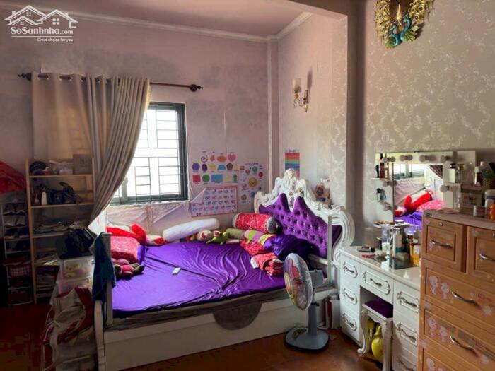 Hình ảnh 86m2 - Giá 10.7 tỷ - Ngang 7.5m -Mặt tiền kinh danh Nguyễn Văn Quỳ, Q7 7