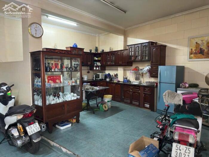 Hình ảnh 86m2 - Giá 10.7 tỷ - Ngang 7.5m -Mặt tiền kinh danh Nguyễn Văn Quỳ, Q7 5