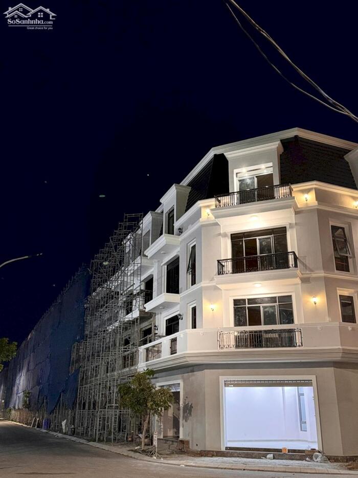 Hình ảnh Chưa đến 2 tỷ nhận nhà 4 tầng ở khu đô thị Biển Bình Sơn Khu K2 Ninh Thuận 3