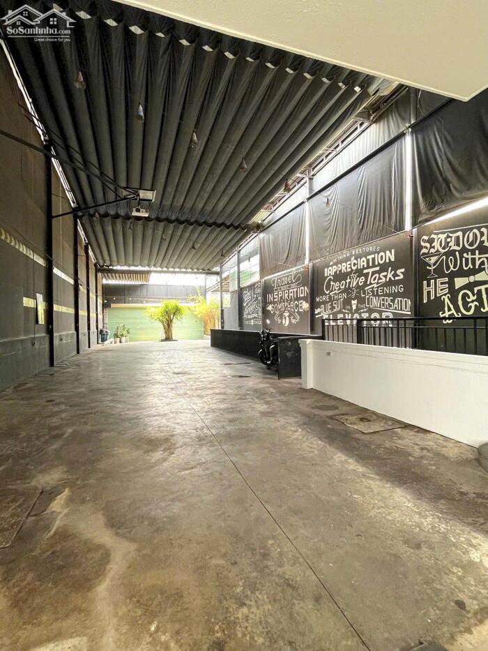 Hình ảnh Nhà Đất DT lớn 500m² mặt tiền 10m, vuông vắn, có hầm để xe. 4