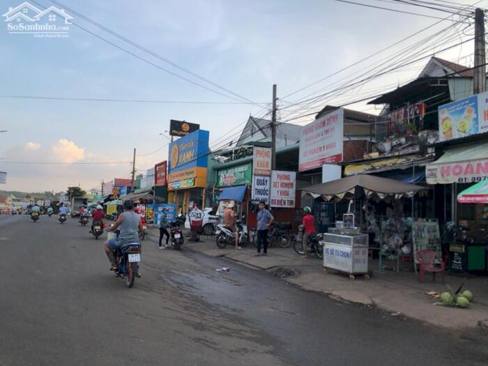 Hình ảnh CẦN BÁN NHANH 207M2 ĐẤT Ở TRUNG TÂM CHỢ ĐI VÀO 300M LÀ TỚI ĐẤT DÂN CƯ ĐÔNG. GIÁ 180 TRIỆU 2