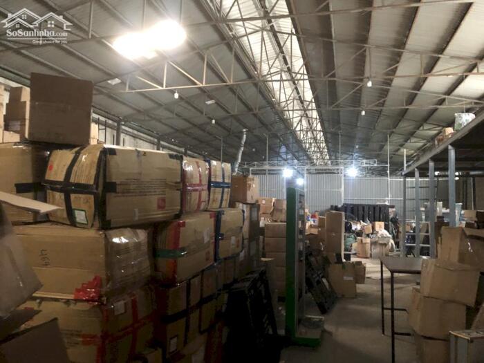 Hình ảnh Kho xưởng cho thuê 700m2, 1200m2 ngã tư Ga Quận 12 0