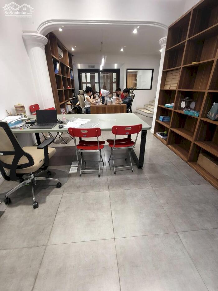 Hình ảnh HÀNG ĐẦU TƯ- Ôtô Tránh Phố Đặng Văn Ngữ 106m/4 Tầng/ MT 6.7m 35.5 Tỷ, Kinh Doanh tốt - LH 0987881444 4