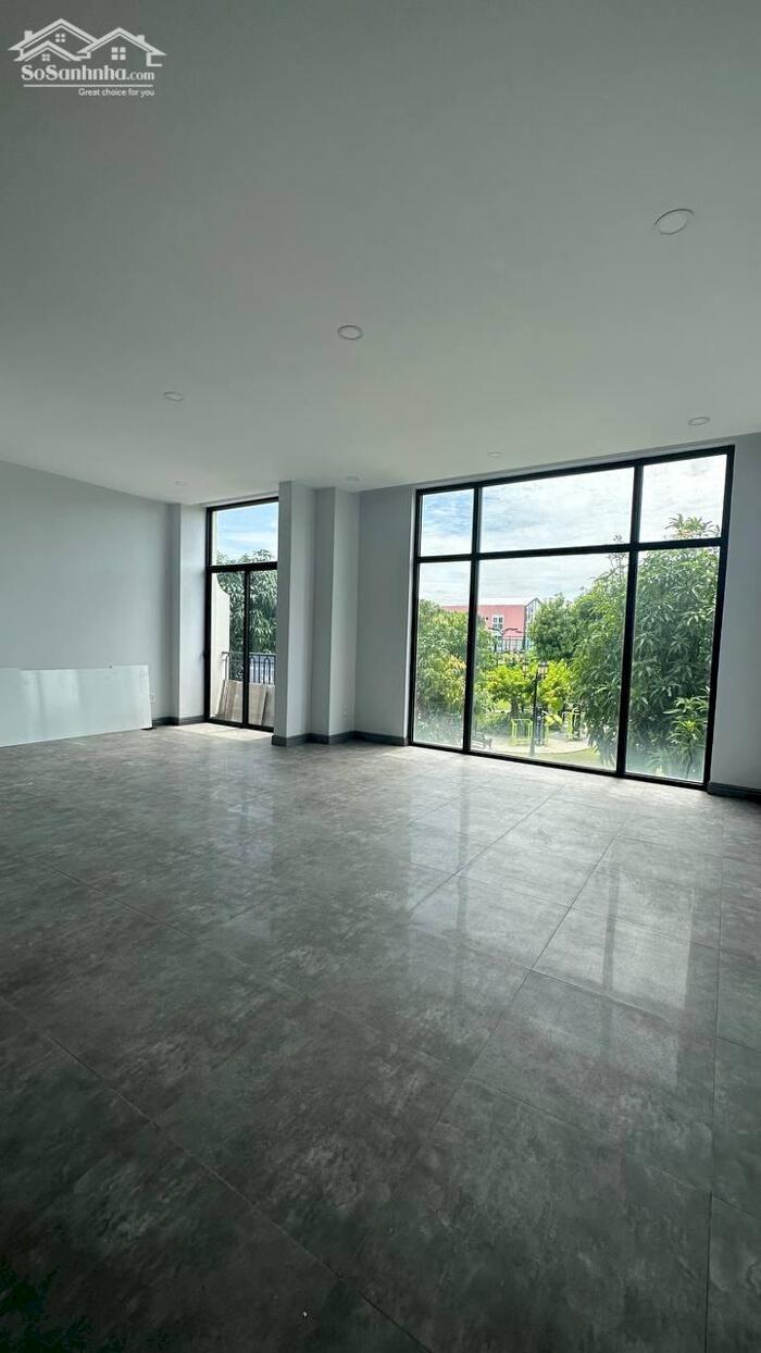 Hình ảnh CHO THUÊ TẦNG 1 (KẾ TẦNG TRỆT) – VỊ TRÍ ĐẮC ĐỊA KHU MANHATTAN 2