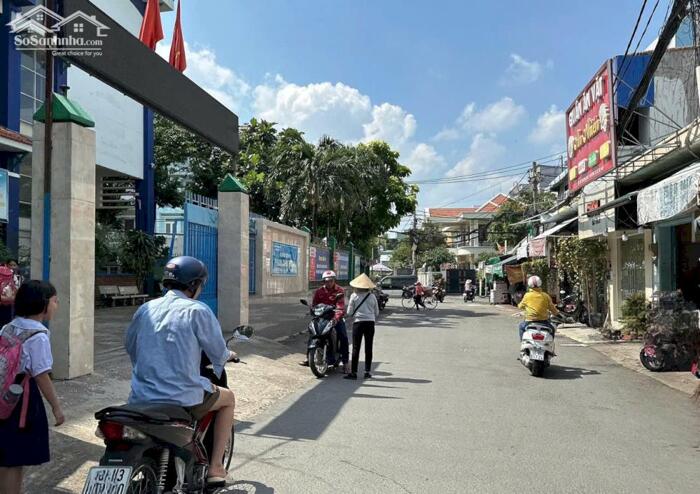 Hình ảnh Bán nhà hẻm 535 Thống Nhất dài tới 28m 118m2 ngang 4.2m KD buôn bán gần trường 8.9 tỷ 0