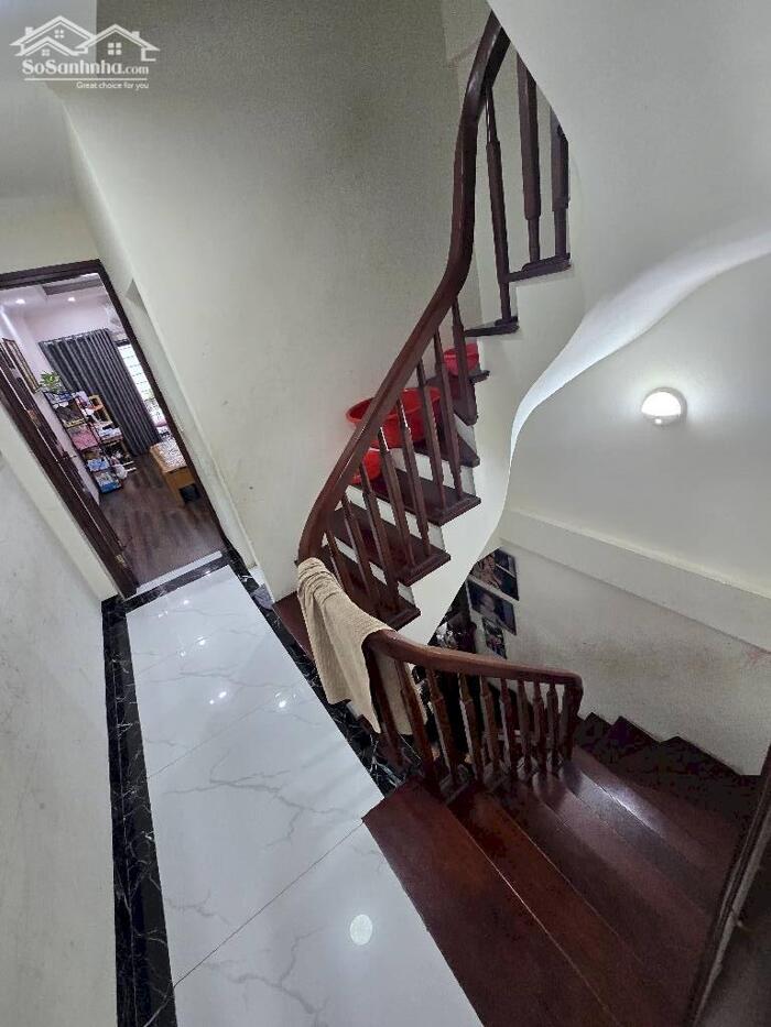 Hình ảnh NGÕ 42 THỊNH LIỆT 56M² – NHÀ ĐẸP – NGÕ Ô TÔ – Ở NGAY – 5 TẦNG GIÁ CHỈ 12 TỶ 3