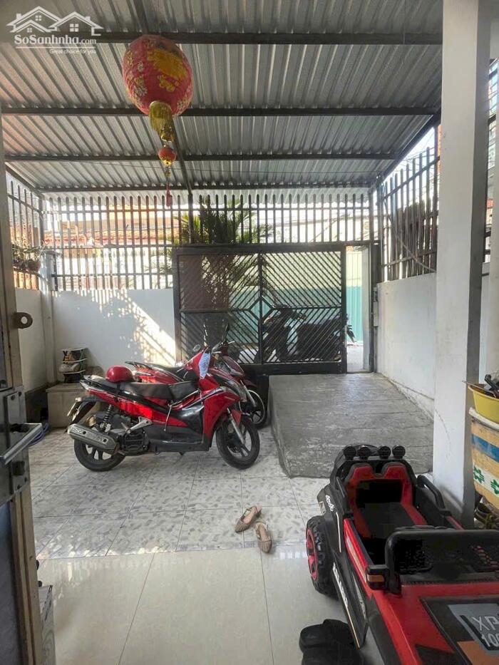 Hình ảnh 88.6m2 - Giá 4.95 tỷ - Ngang5m - 3PN - Hẻm Nguyễn Văn Quỳ, Q7 2