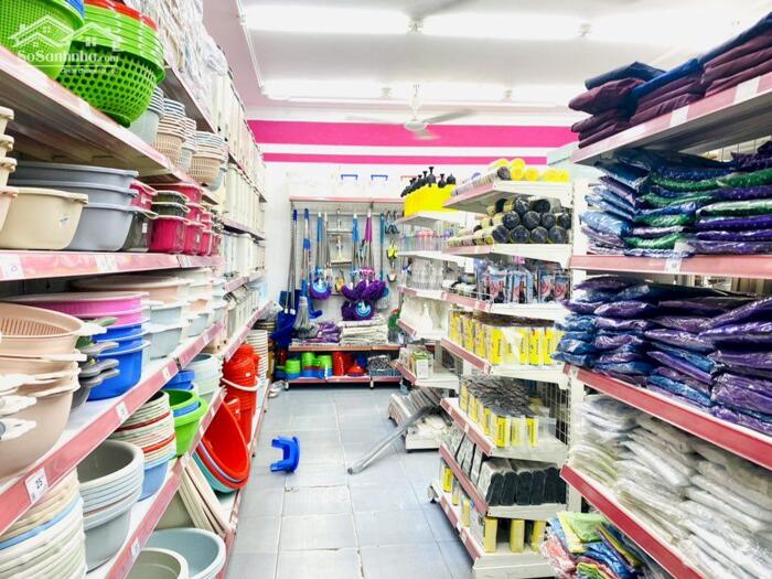 Hình ảnh Bán Nhà Mặt Phố Quận Thanh Xuân 177m2-2T CŨ MT10m LÔ GÓC 2 THOÁNG 73 Tỷ Quan Nhân. 4