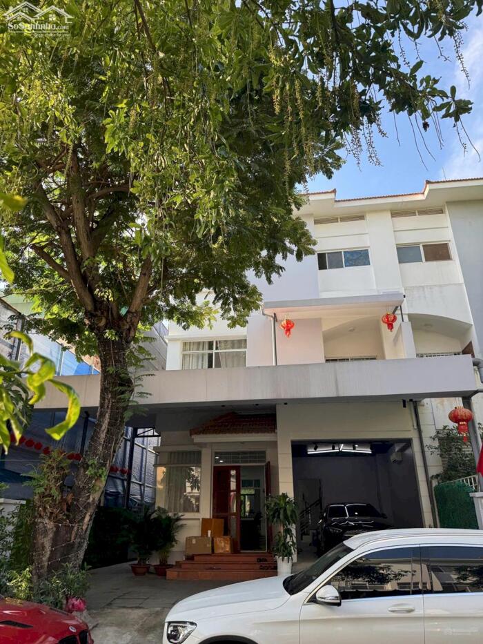 Hình ảnh Cho thuê nhà 111 Khu phố Mỹ Kim 3, Phú Mỹ Hưng, Phường Tân Phong, Quận 7 0