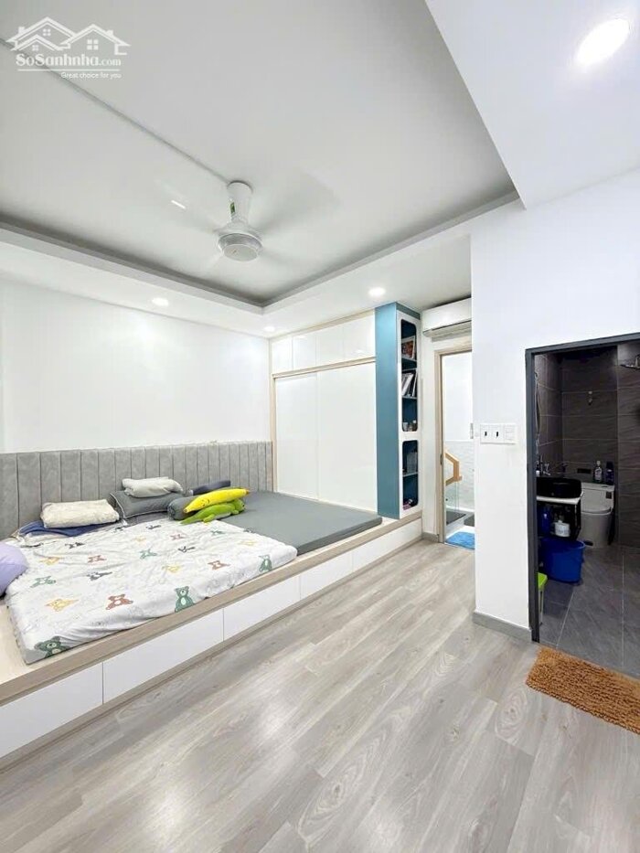 Hình ảnh Bán nhà mặt phố Trần Khát Chân 23m2 nhà đẹp vỉa hè rộng kinh doanh tốt 9.9 tỷ 2