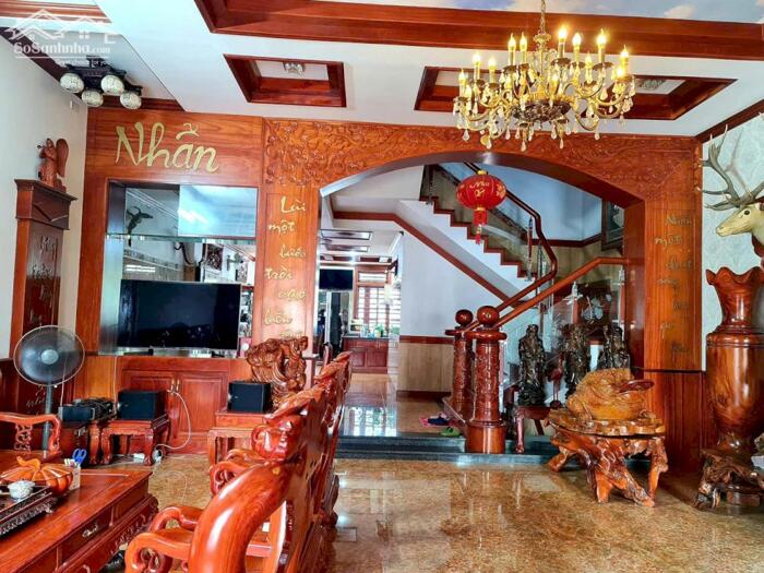 Hình ảnh Bán Biệt thự 5 lầu mái Thái MTKD Spa Nguyễn Văn Khối 7m 266m2 có hầm, hồ bơi chỉ 22.5 tỷ 1