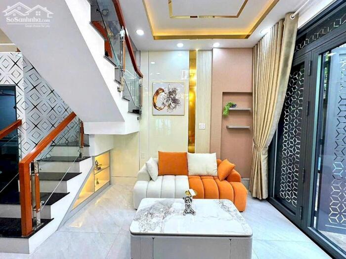 Hình ảnh Tìm mãi mới ra nhà ngon. Nhà Đẹp Gò Vấp 0