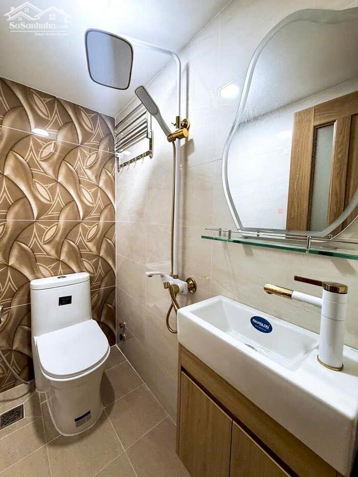 Hình ảnh Nhà Đẹp Lê Văn Sỹ Q3 – 3 Tầng Full Nội Thất Cao Cấp – 2PN 3WC - Cực Hiếm 2