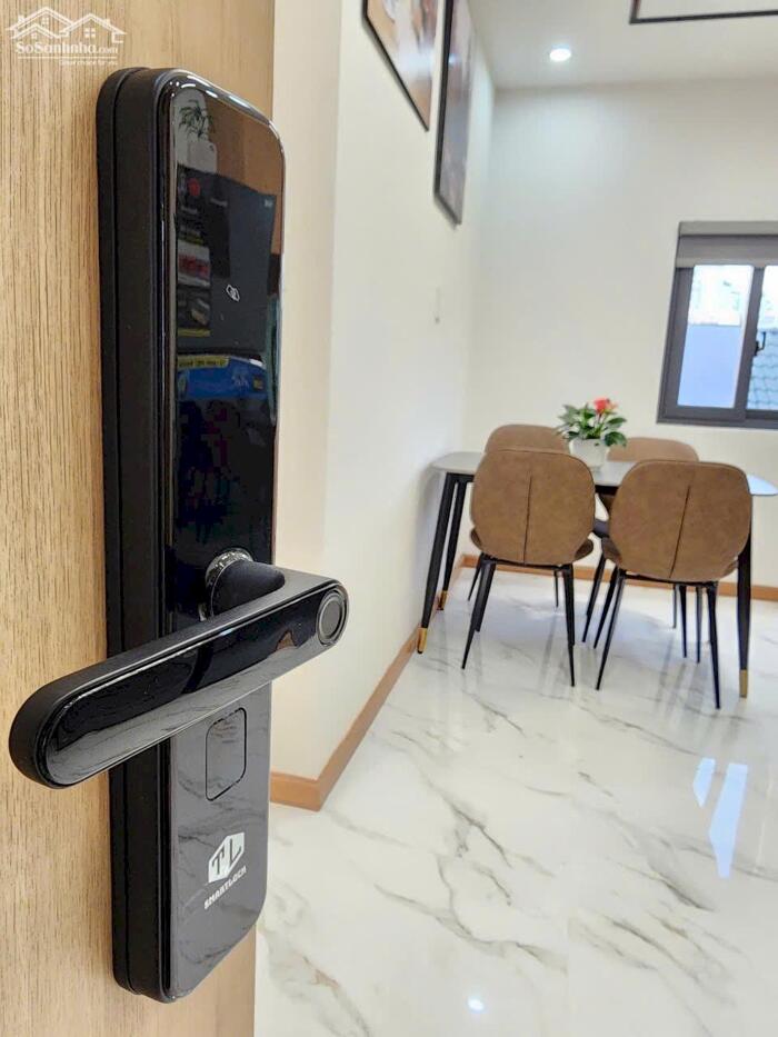 Hình ảnh Bán nhà Bình Thạnh sát mặt tiền Chu Văn An - gần HV cán bộ - 4 tầng (6x12m) nhà mới ở ngay 4