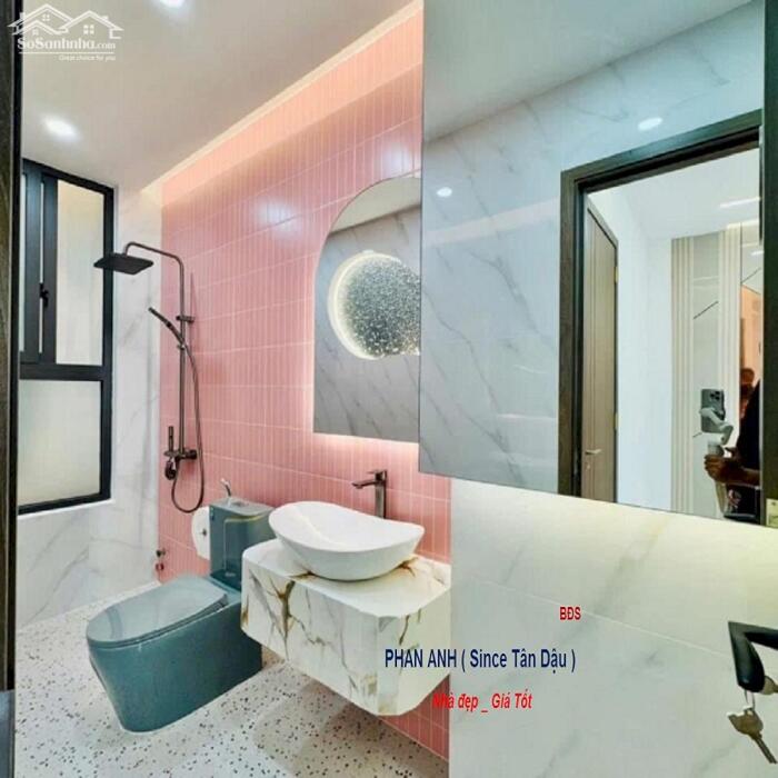 Hình ảnh Bán Gấp Nhà Phố Quận 2 - Hẻm Xe Hơi - Chỉ có 6 tỷ.n.n.n ! 4