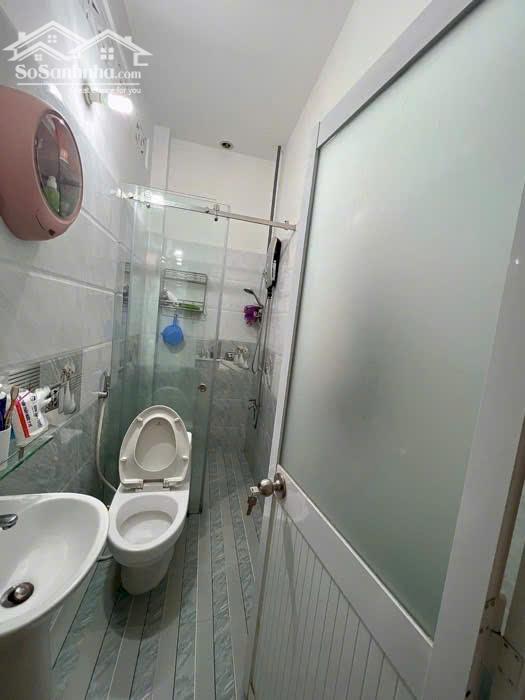 Hình ảnh 60m2 - Giá 4 tỷ - 2 tầng - 2PN - Hẻm Nguyễn Văn Quỳ, Q7 7