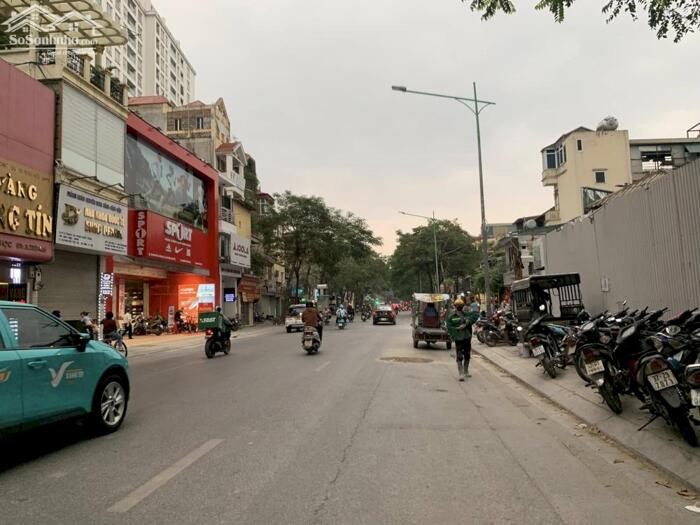 Hình ảnh 8 Tầng 1 Hầm Phố Nguyễn Thái Học 150M2 2 Thoáng Trước Sau 80 Tỷ Vỉa Hè Rộng 0