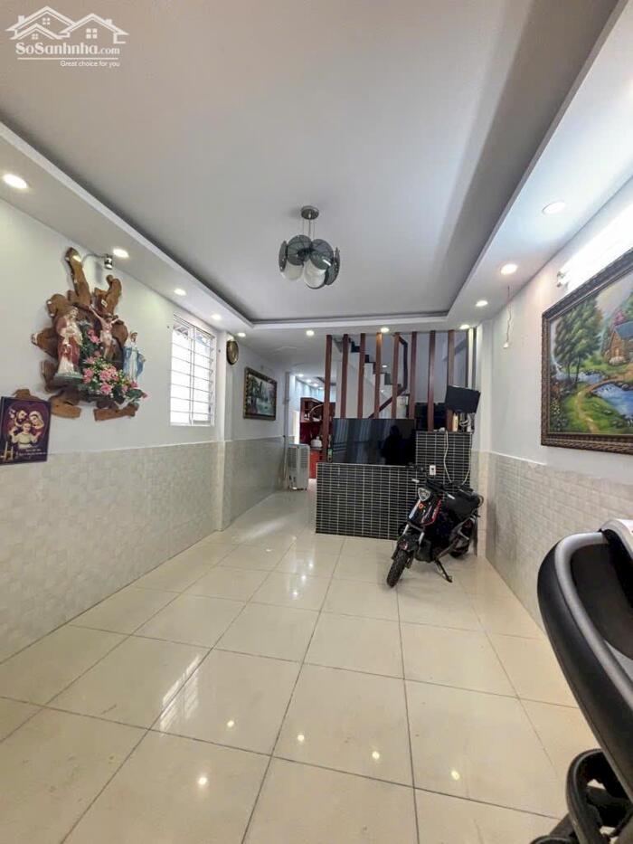 Hình ảnh BÁN NHÀ LÔ GÓC – HẺM XE HƠI – LÊ VĂN SỸ, P.12, QUẬN 3 5