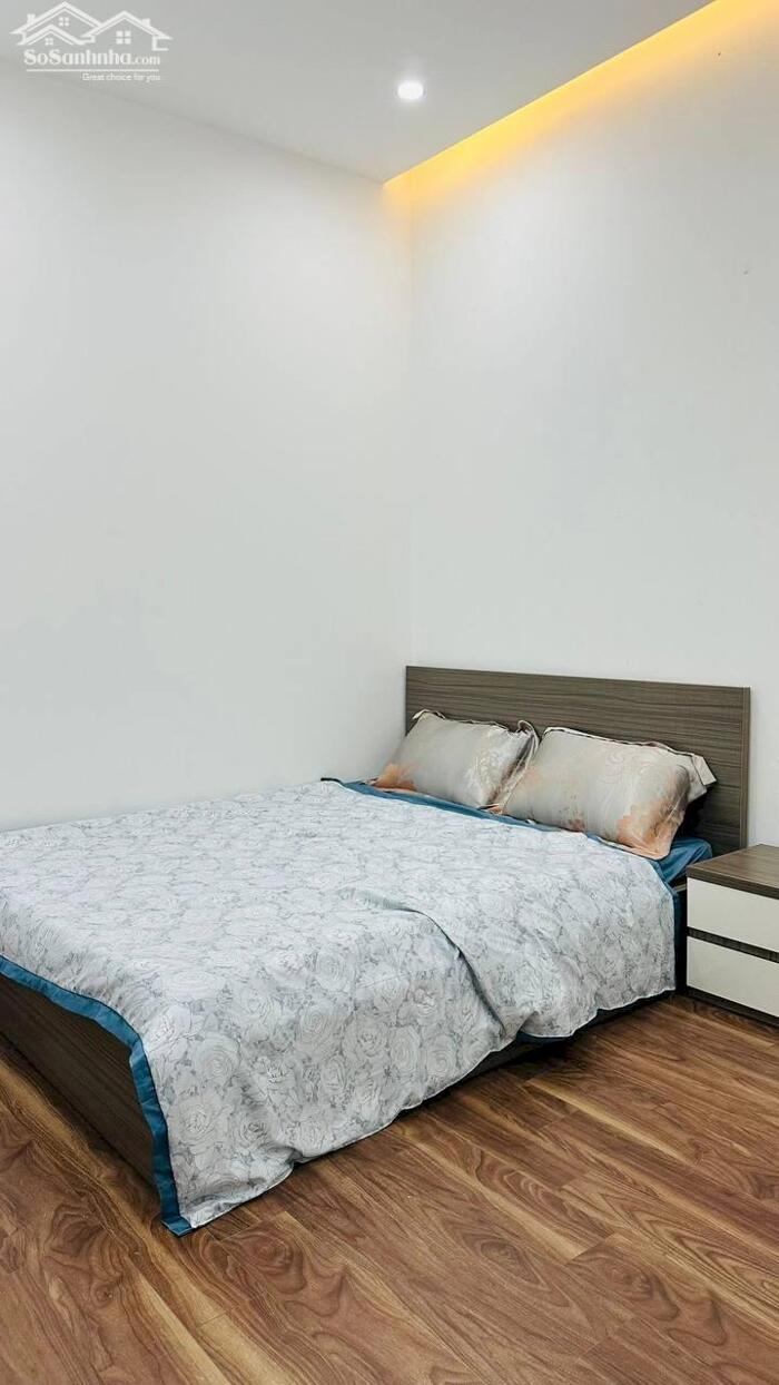 Hình ảnh Chính chủ gửi bán nhà 3 tầng MT Nguyễn Huy Tự,P Hòa Khánh.Đà Nẵng 5