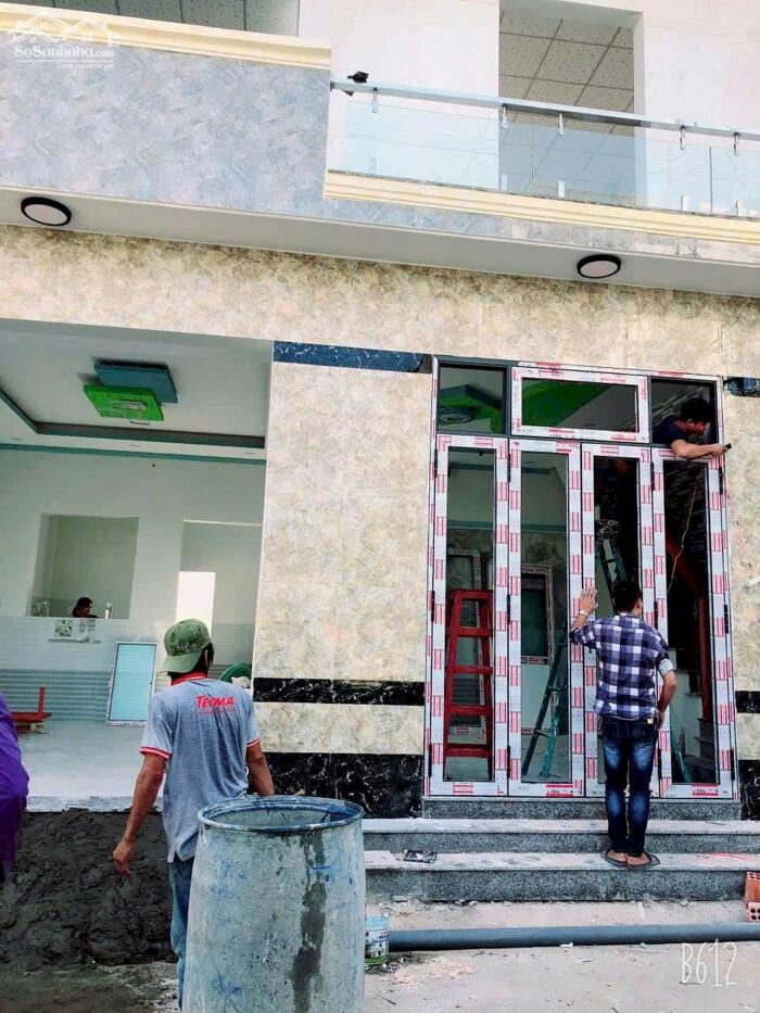 Hình ảnh CHỦ CẦN RA CĂN NHÀ TÂM HUYẾT HÓA AN CÓ SÂN ĐẬU XE HƠI 3