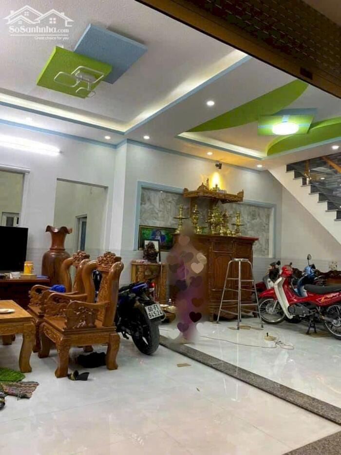 Hình ảnh CHỦ CẦN RA CĂN NHÀ TÂM HUYẾT HÓA AN CÓ SÂN ĐẬU XE HƠI 4