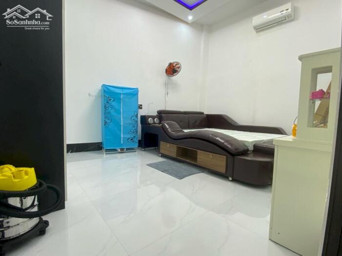 Hình ảnh HIẾM _ NHÀ ĐẸP 3 TẦNG, 63M²đ THÁI THỊ BÔI _ 10 M RA MẶT TIỀN _ GIÁ 3.95 TỶ 3