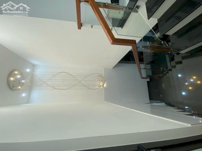 Hình ảnh HIẾM _ NHÀ ĐẸP 3 TẦNG, 63M²đ THÁI THỊ BÔI _ 10 M RA MẶT TIỀN _ GIÁ 3.95 TỶ 5