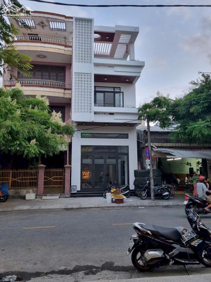 Hình ảnh Tôi cần bán nhà 4 tầng mặt tiền Nguyễn Phan Vinh , Sơn Trà , Đà Nẵng ( VỊ TRÍ KINH DOANH TỐT ) ⭐⭐⭐ 0