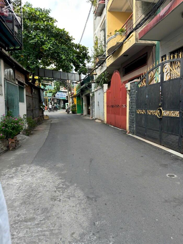 Hình ảnh bán nhà góc 2 mặt tiền hẻm kinh doanh hot q11 giá chỉ 9 tỷ 2