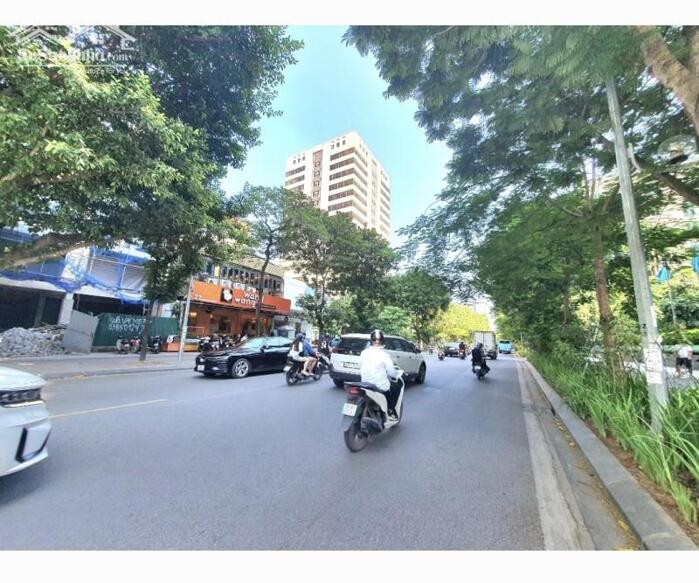 Hình ảnh Bán Nhà 6 Tầng Phố Huỳnh Thúc Kháng, Đống Đa, Vỉa hè Kinh Doanh, 65m2, Giá 21,8 Tỷ 0