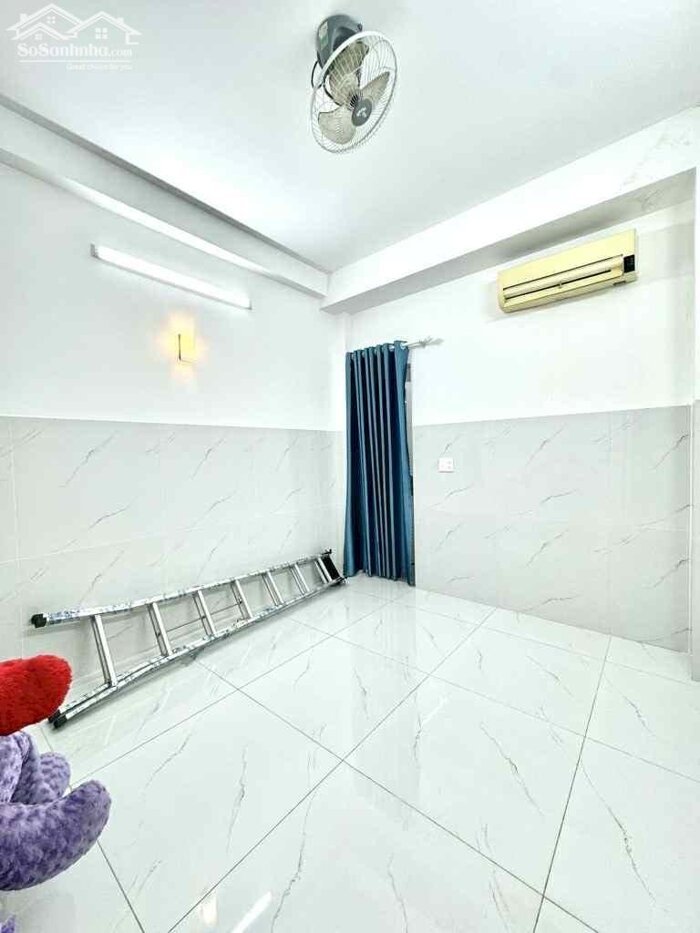 Hình ảnh BIỆT THỰ SÂN VƯỜN ĐẸP LUNG LINH NGAY MẶT TIỀN HIỆP PHÚ Q9, 320M2, NGANG 12M, GIÁ 18 TỶ TL. 3