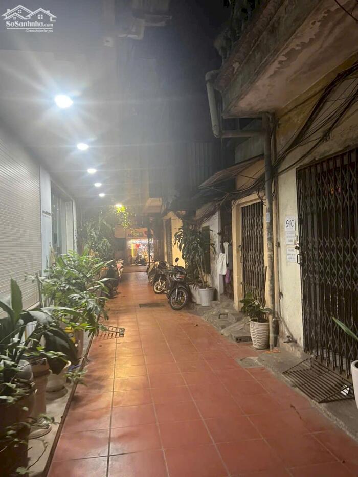 Hình ảnh Tuệ Tĩnh Lô Góc 2 Thoáng 40M2 15 Tỷ 10M Ra Phố Ngõ Ô TÔ Con 0