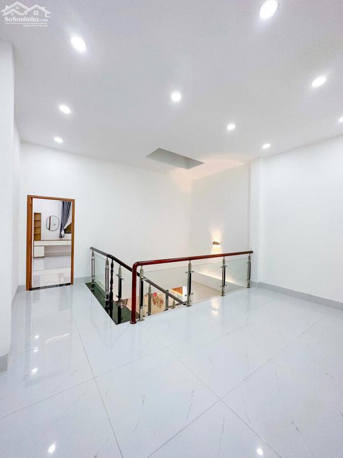 Hình ảnh GIẢM 50 TRIỆU!! BÁN NHÀ 2 TẦNG, ĐƯỜNG D6, KDC HỒNG LOAN 9