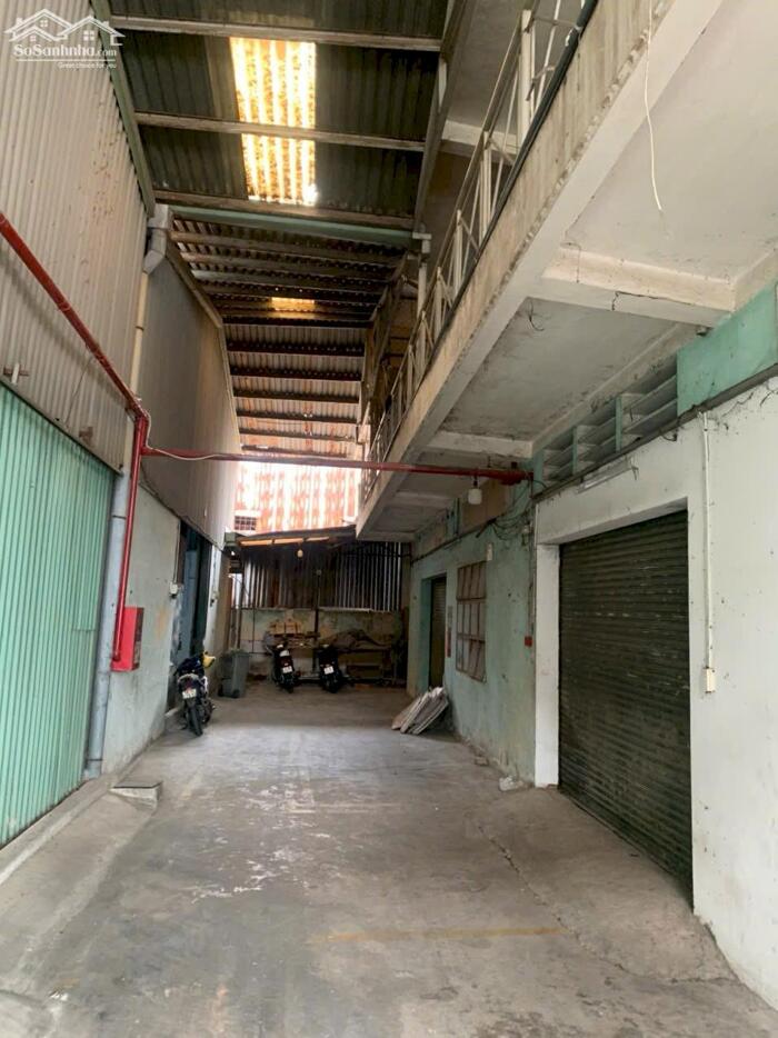 Hình ảnh Nhà xưởng cho thuê giá tốt 2000m2, BHH, Bình Tân 1