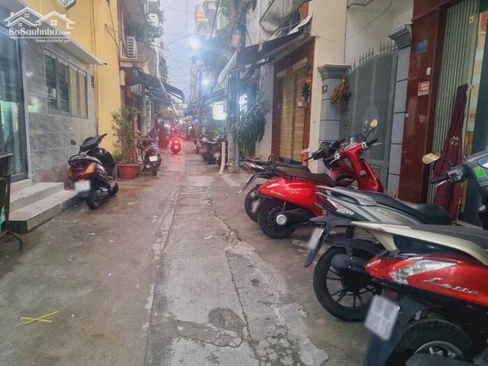 Hình ảnh NHÀ CĂN GÓC HXH, 3 MẶT HẺM, NỞ HẬU, KHU NGƯỜI HOA NGÔ QUYỀN QUẬN 10 1