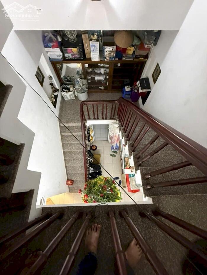 Hình ảnh Bán nhà Tôn Đức Thắng 42m2 nhà đẹp ngõ to rộng nội thất xịn 6.35 tỷ 2